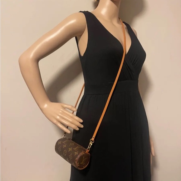 Authentic  Louis Vuitton Monogram Papillon Pouch  SK6566 - Picture 3 of 14